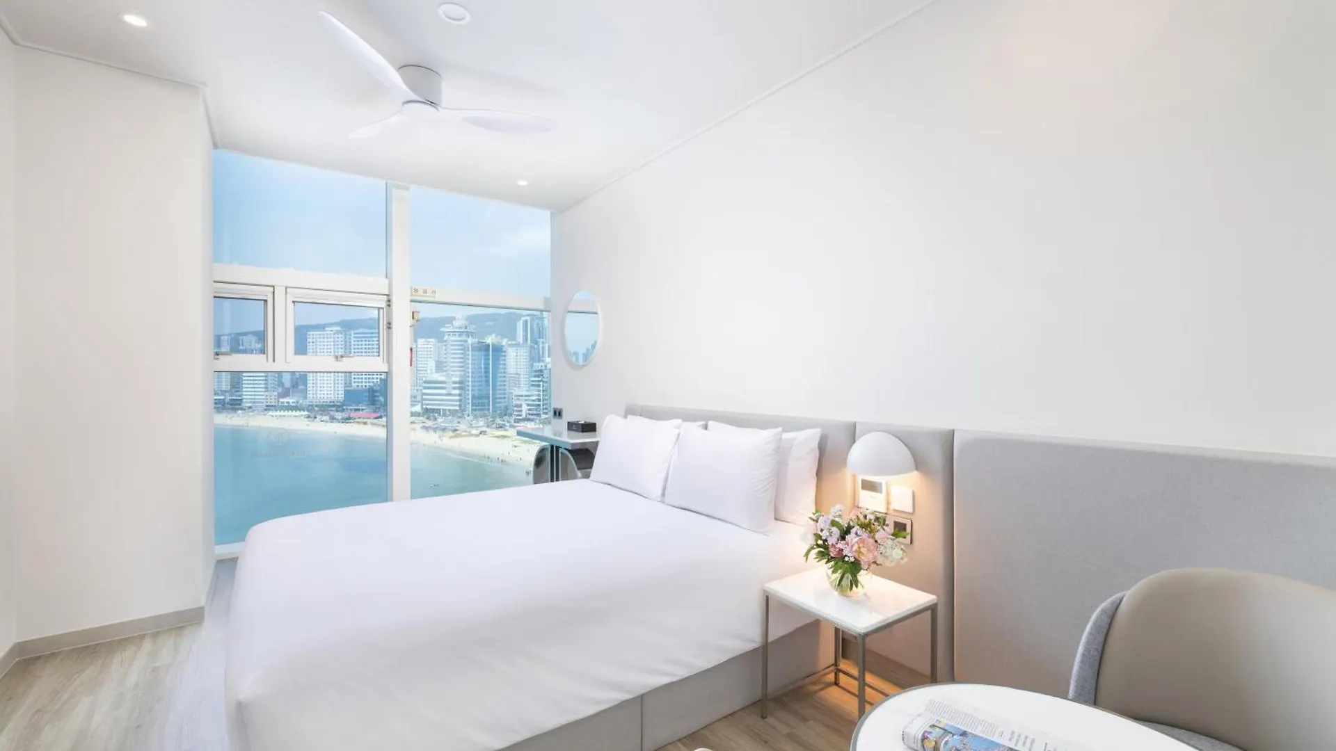 Ocean The Point Hotel Busan 2*,