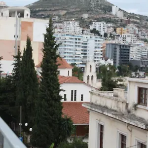 Jonian Sarandë