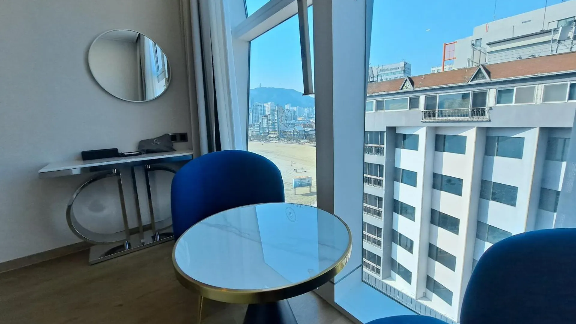 Ocean The Point Hotel Busan 2*,  South Korea