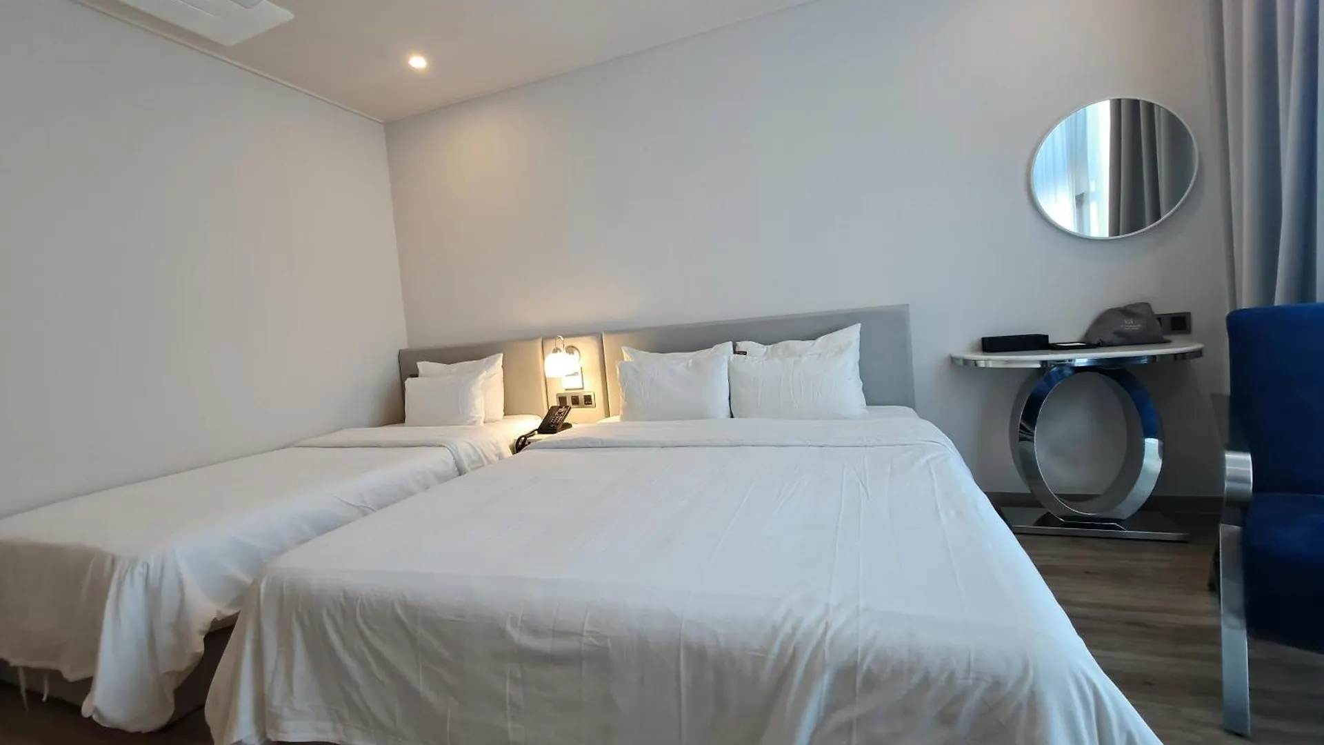 Ocean The Point Hotel Busan 2*,  Zuid-Korea